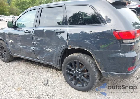 2017 Jeep Grand Cherokee Altitude 4X4 z USA, uszkodzony, nr VIN 1C4RJFAG8HC727478